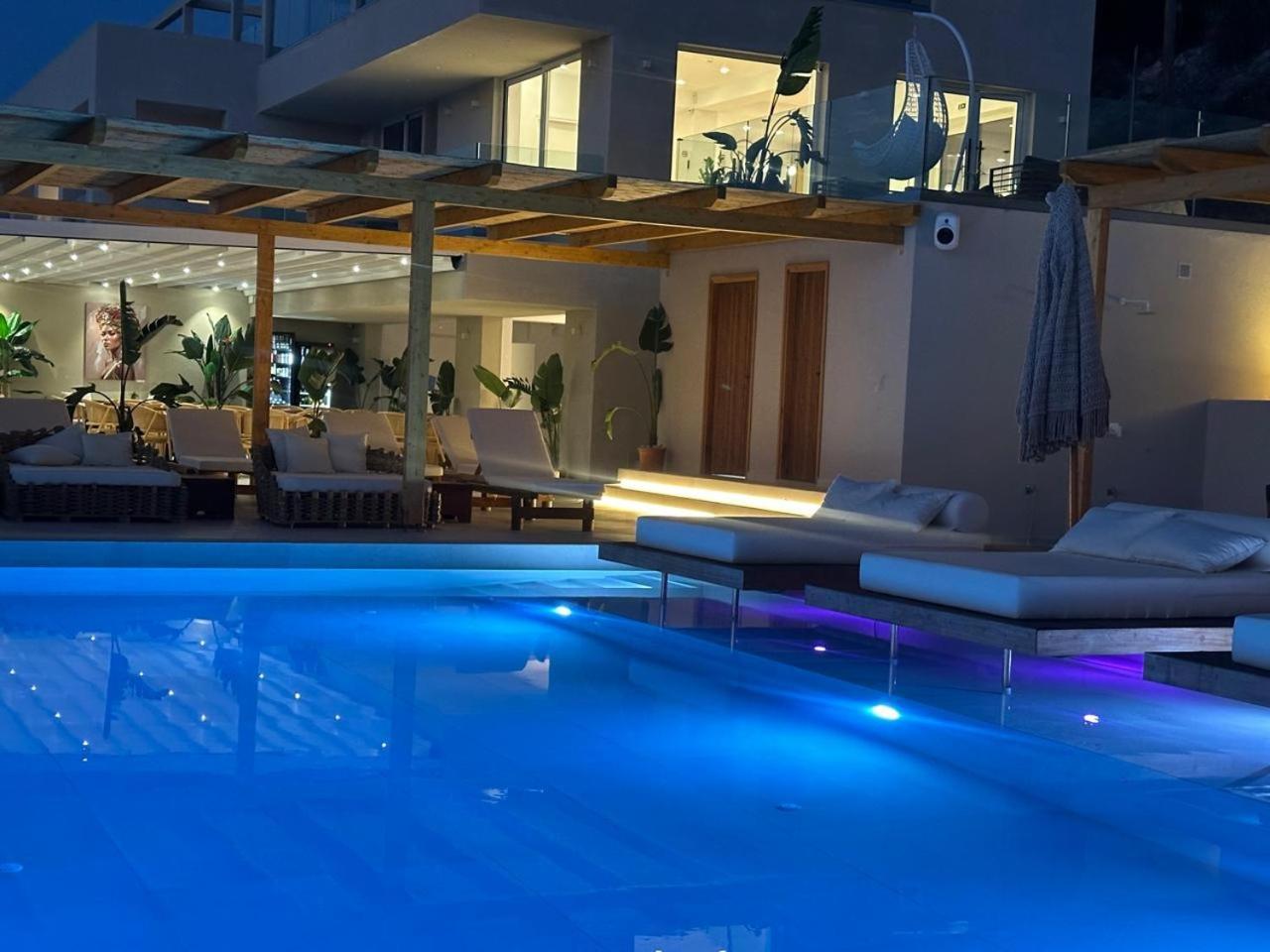 Myzith Luxury Suites Kerí Kültér fotó