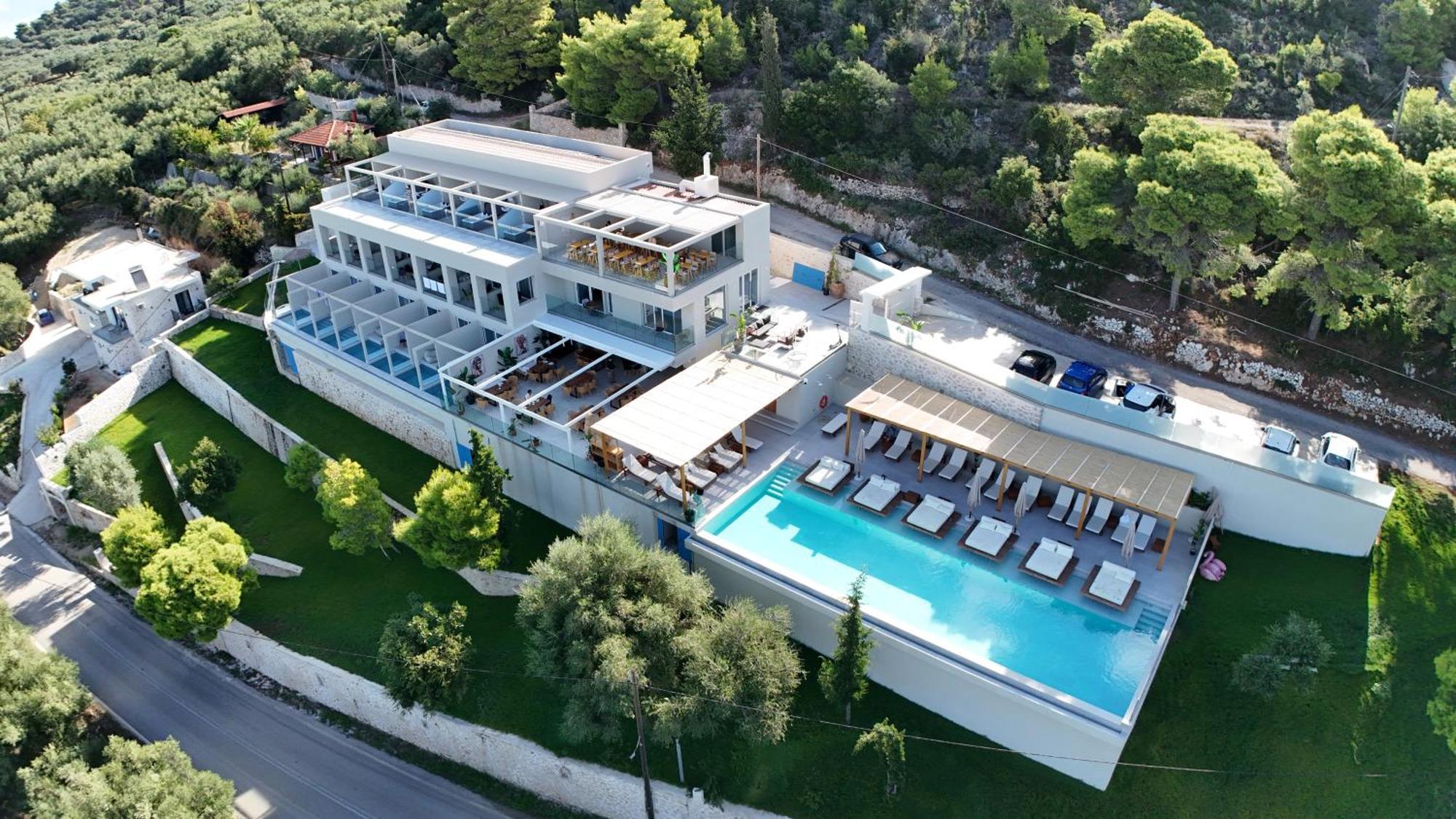 Myzith Luxury Suites Kerí Kültér fotó