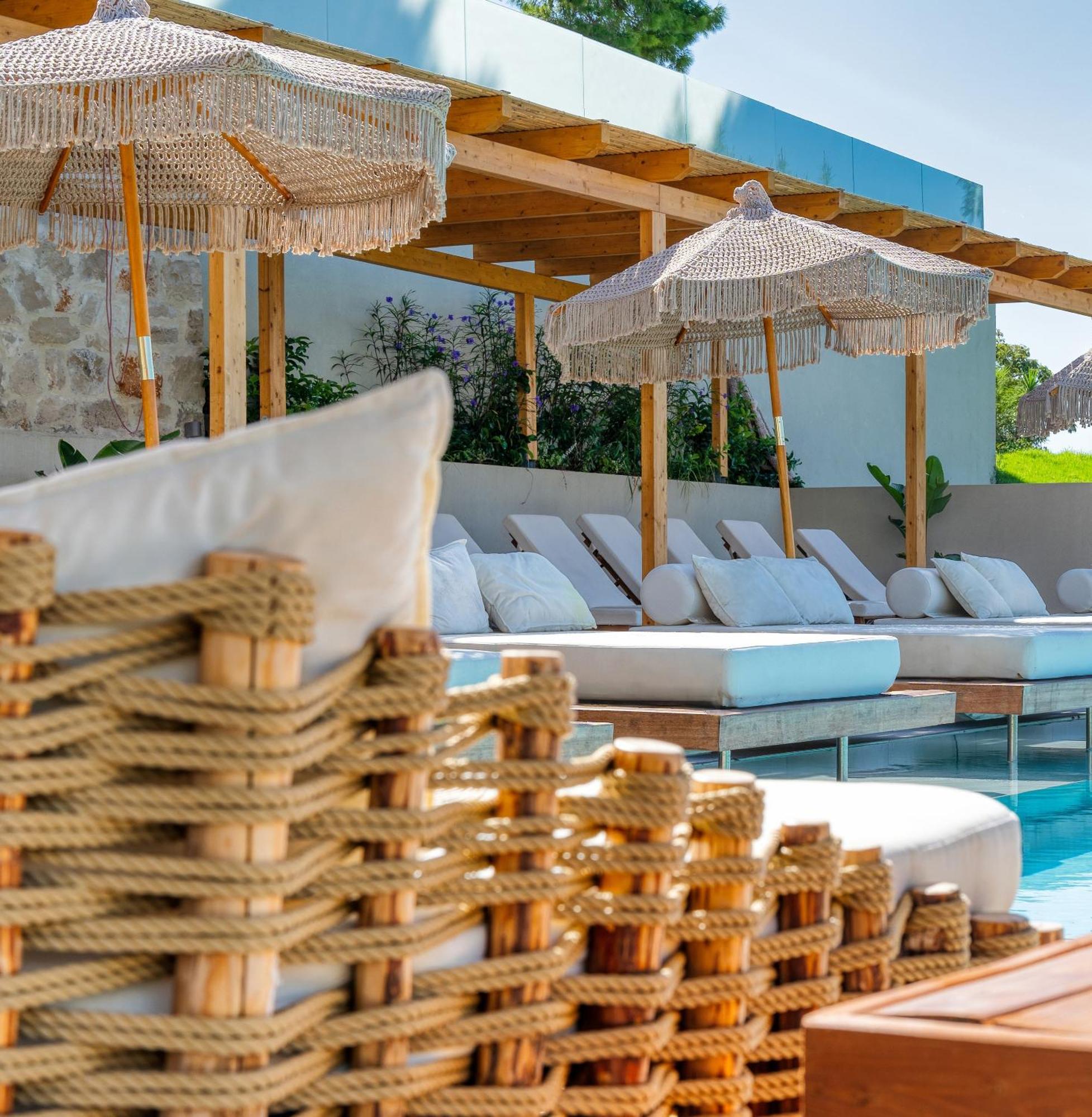 Myzith Luxury Suites Kerí Kültér fotó