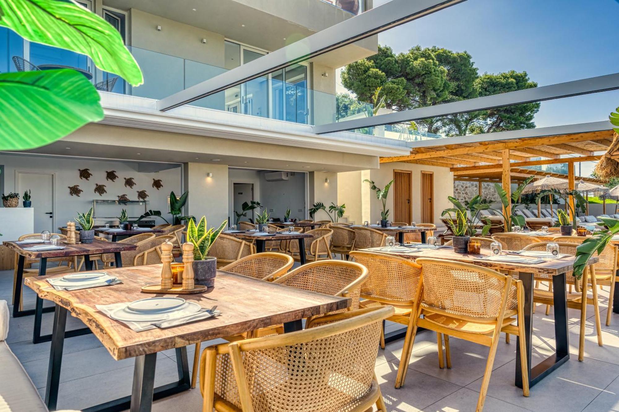 Myzith Luxury Suites Kerí Kültér fotó