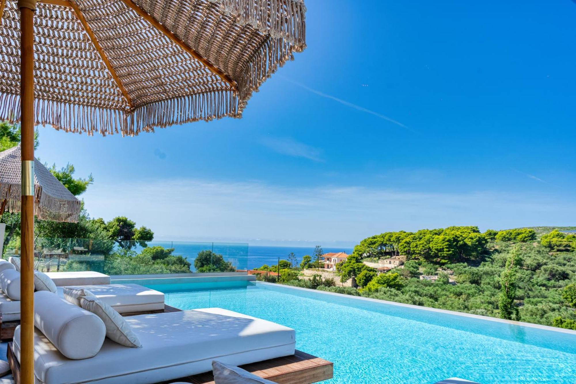 Myzith Luxury Suites Kerí Kültér fotó