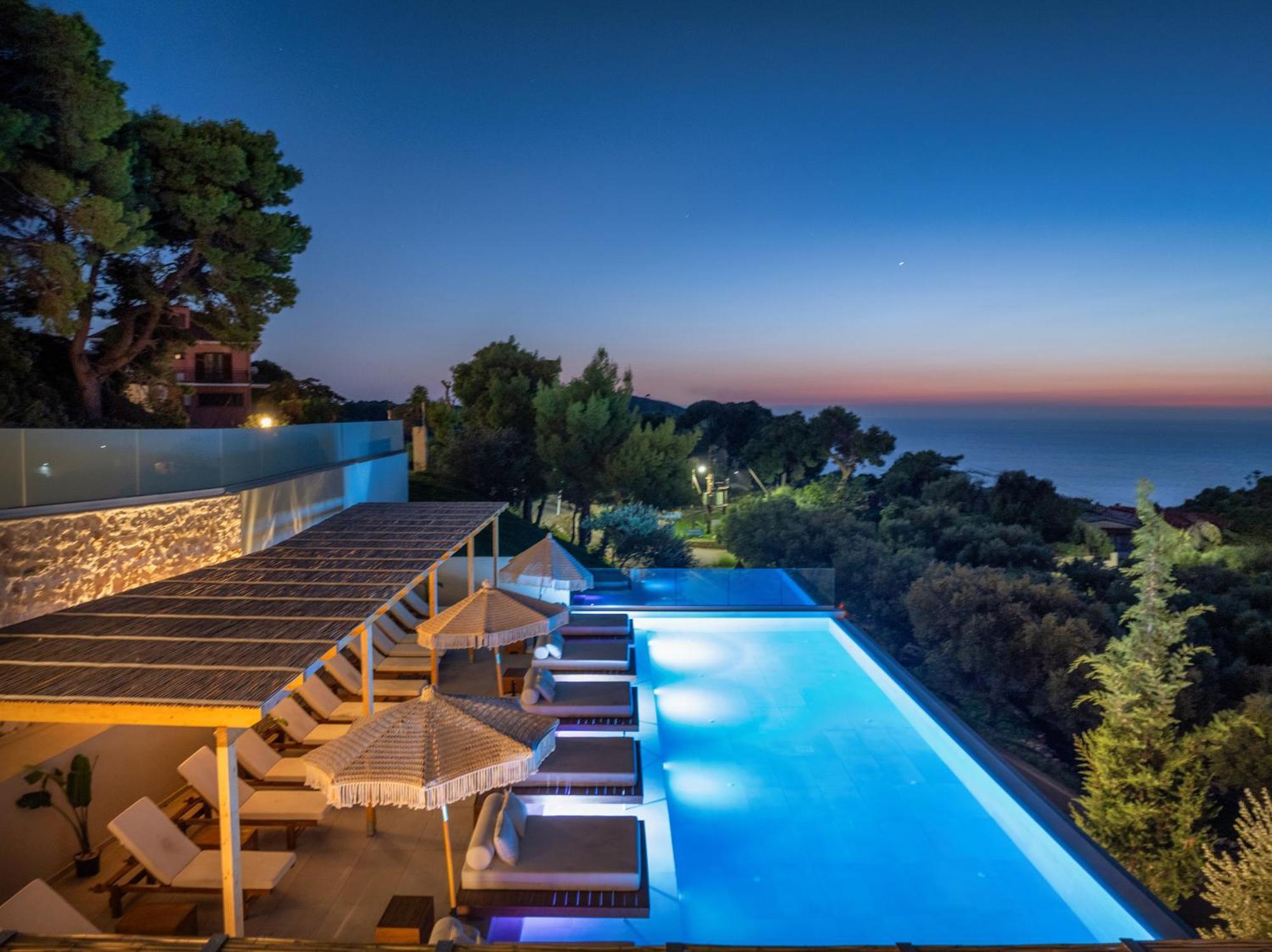 Myzith Luxury Suites Kerí Kültér fotó